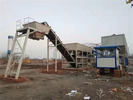 新款移动式水稳拌和站